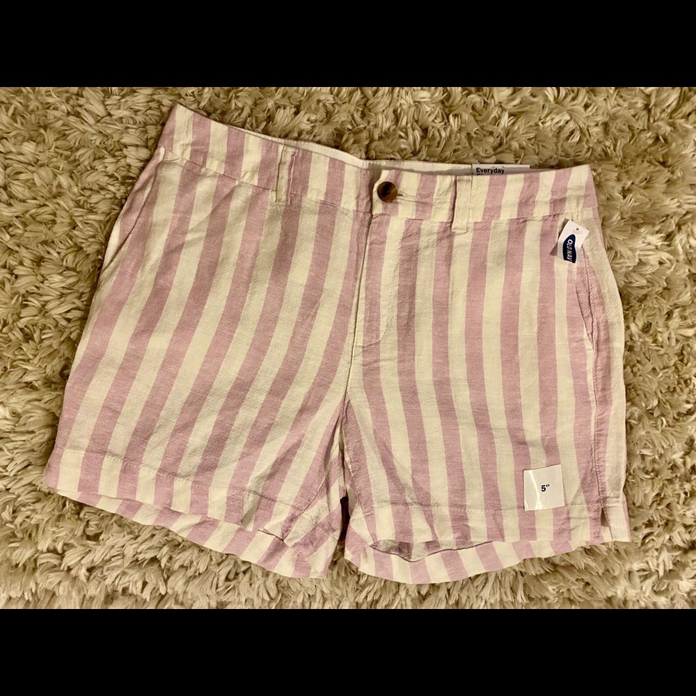 Women’s Size 8 OLD NAVY shorts